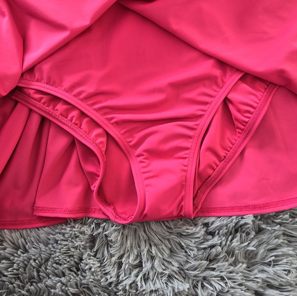 🆕️ Lands End Swim Dress - Picture 6 of 8